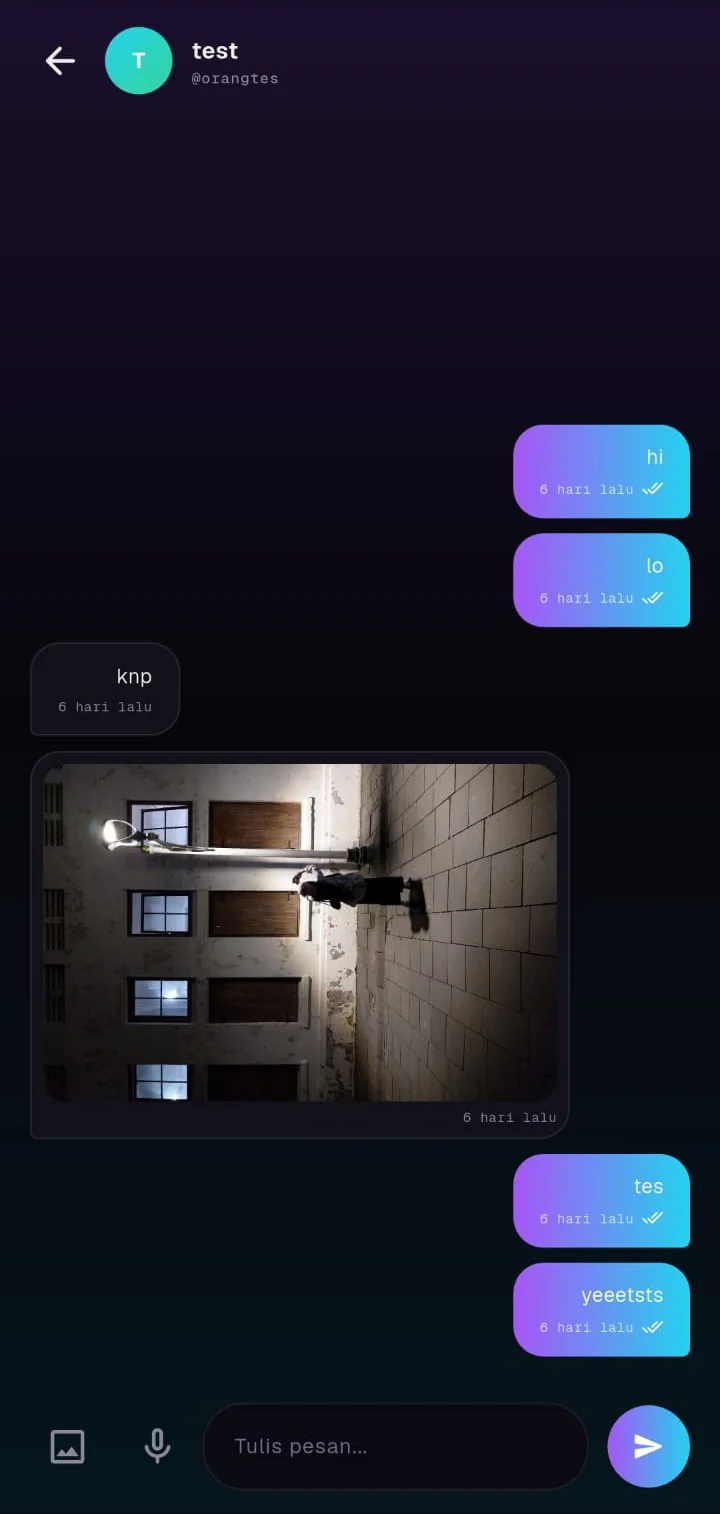 Ngraos chat conversation screen